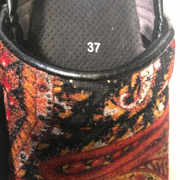 Dansko Clogs - Picture 6 of 8